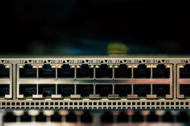 Glasvezel in een rijtjeshuis uit de jaren zestig: van aanvraag tot werkende wifi