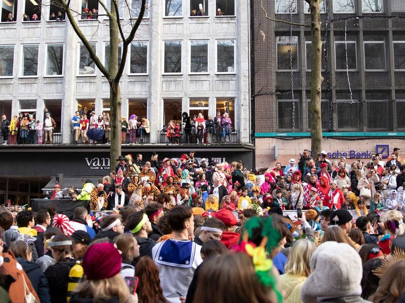 Sinterklaas met de neefjes in het nieuwe huis